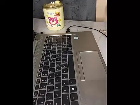 noon-00 Live XXX-chat