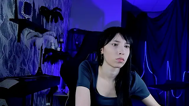 دردشة SeraphineSparda الجنسية المباشرة
