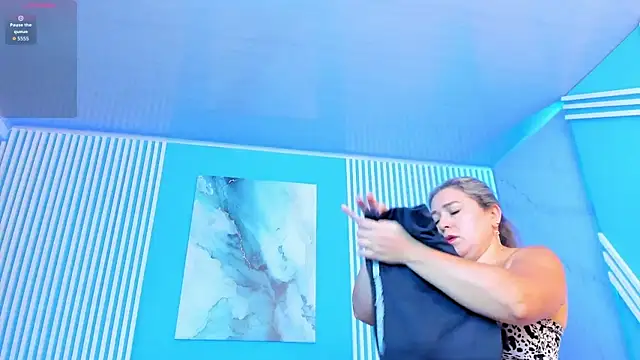 Chat +18 de dahianeconnor ao vivo