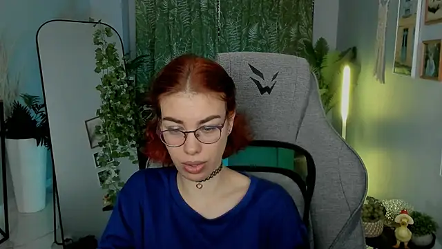 SeraphineDuskryn Adlı Modelin Canlı XXX Sohbeti