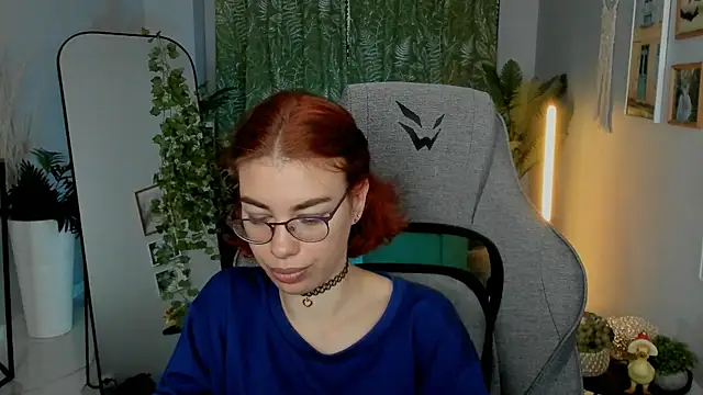 SeraphineDuskryn XXX чат на живо