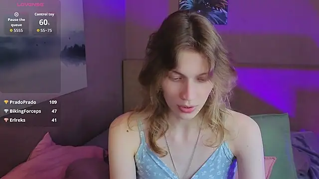 Chat +18 de Emily_Cartex ao vivo