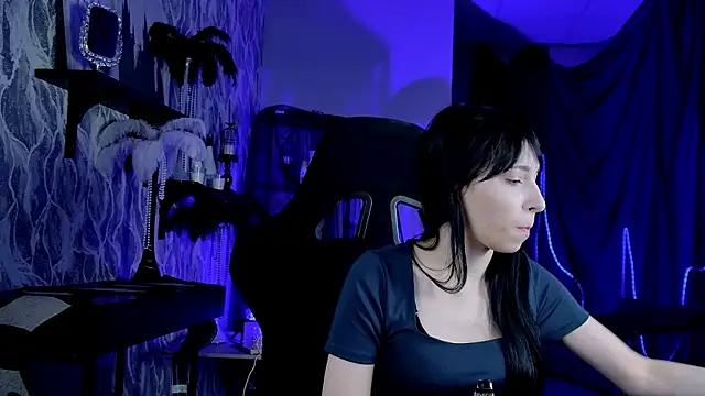 SeraphineSparda Chat XXX live