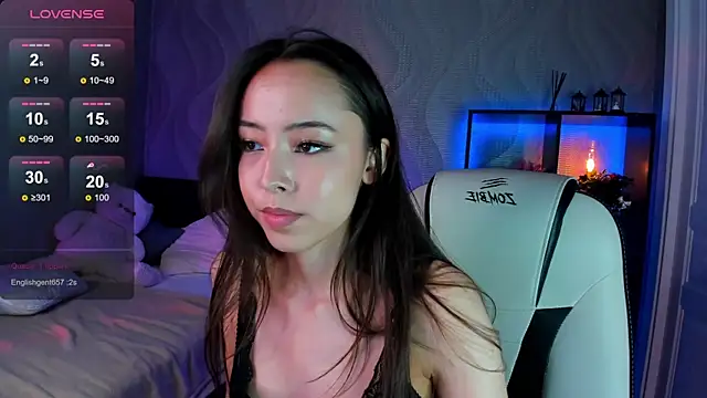 PlayfulPout Live XXX-Chat