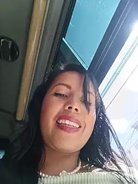 _andrea30n Live XXX chat