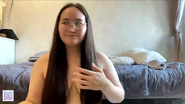 TracyThompson's Live XXX Chat