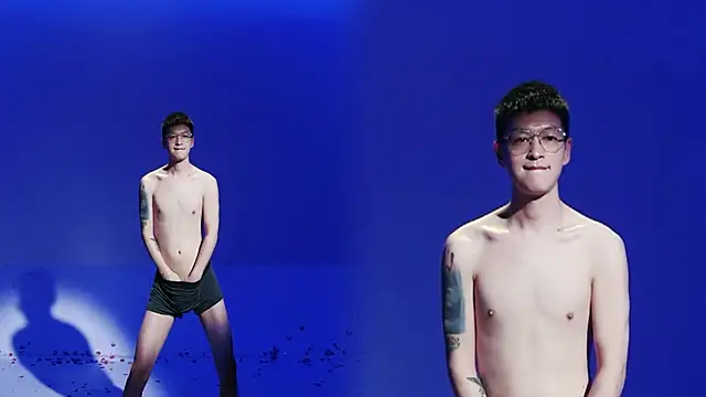 YLBOY-777's Live XXX Chat