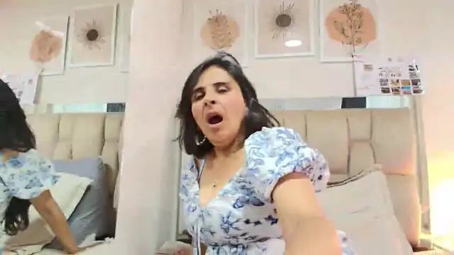 _Marcela__ XXX чат на живо