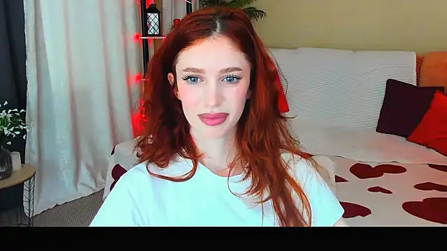 แชท XXX สดของ ChristinaConteeree