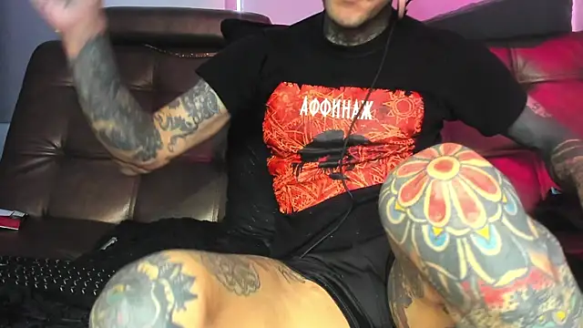 แชท XXX สดของ jhonny__ackerman