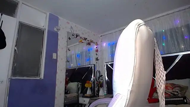 Santy_bigcock_01 webkamerás műsora