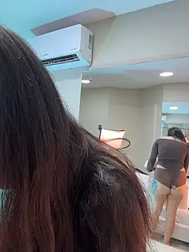 JuliaaVega Chat XXX live