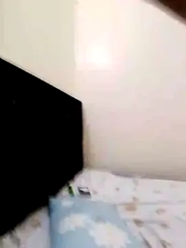 sexy_rara1 XXX чат на живо