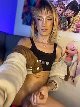 celeste_hell_ élő XXX-chatje