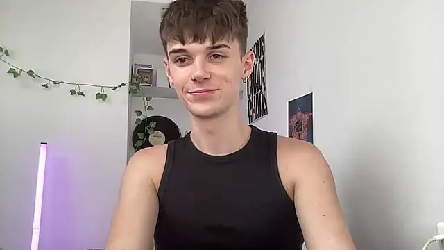 YourMilkyGuy's Webcam Show