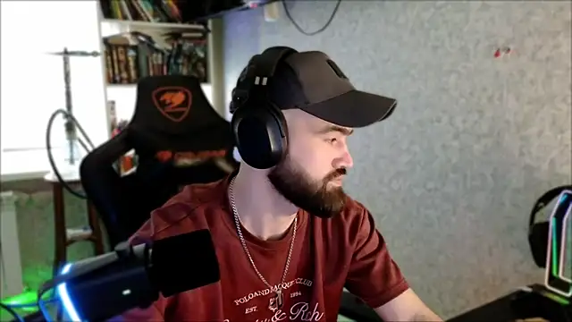 Chat +18 de _Serious_Man ao vivo