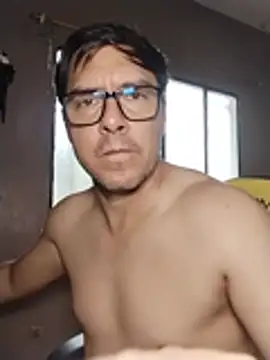 ALEXXXANDRO Live XXX-chat
