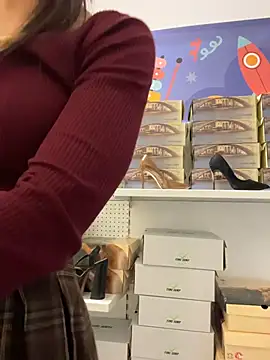 دردشة Holly_Play الجنسية المباشرة