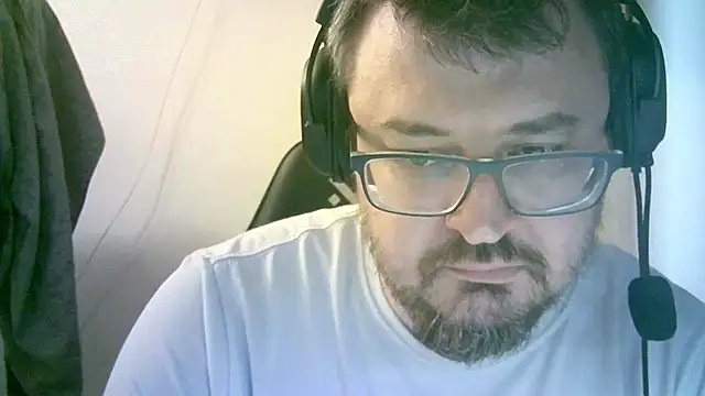 XXX chat uživo modela SirAbuser
