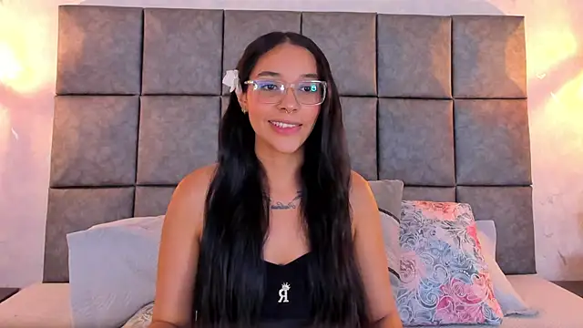 Chatroom XXX en direct de Roseaurora