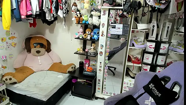 Онлайн чат XXX allsson_queen