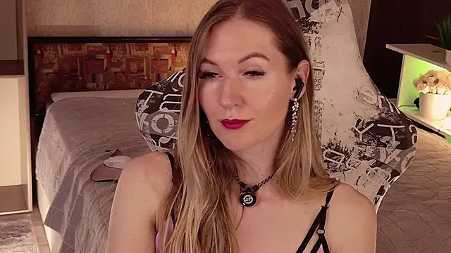 XXX chat uživo modela Hello_Lisha