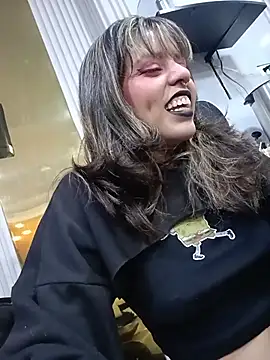 Czat XXX na żywo – ivannabellini