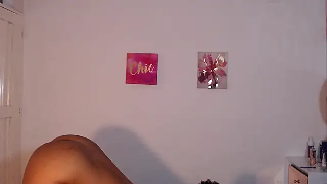 dirtydolltsx 现场XXX聊天