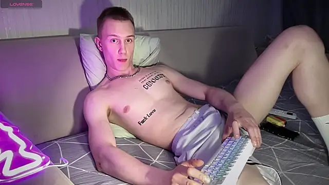 Travis_Gracile Adlı Modelin Canlı XXX Sohbeti