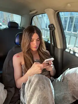 XXX chat uživo modela Lottus_fire