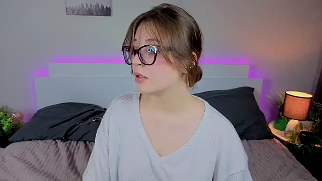 Next2Marie: онлайн-секс-чат