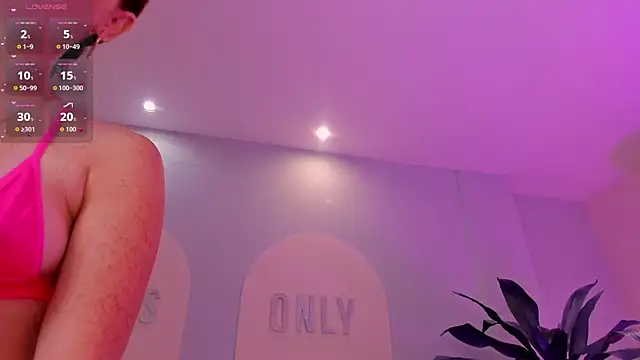 CorinneRusso Chat XXX in diretta