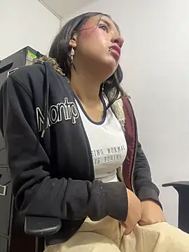 LilyRossi_ Chat XXX in diretta