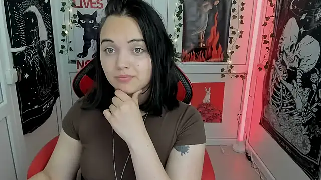 Caroline_cutte Chat XXX in diretta