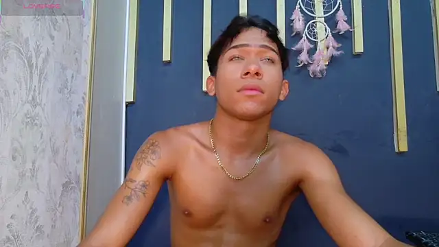 Chat XXX ao vivo de Brown_Skin19