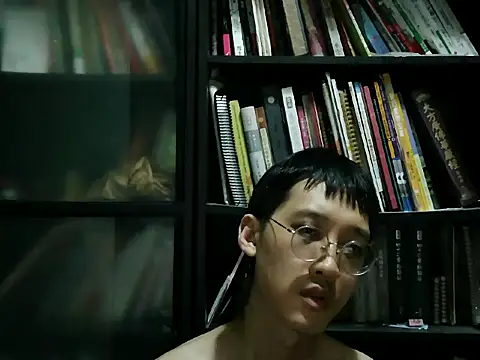 Lv8763 即時 XXX 聊天