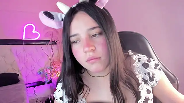 Julieth_CaandyのライブXXXチャット