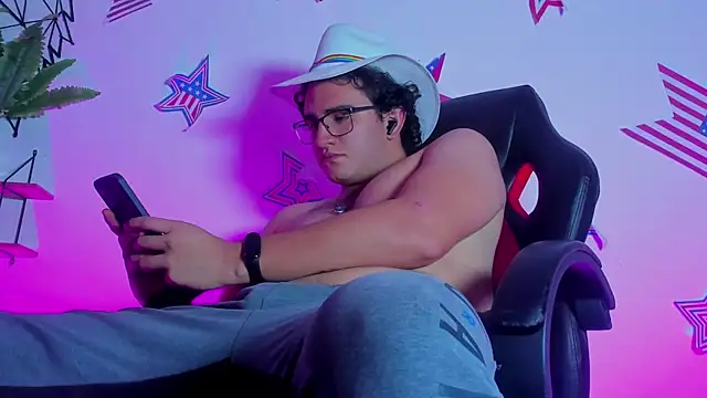 dylan_xxx1 XXX чат на живо