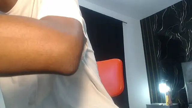 Онлайн чат XXX Joel_Bell