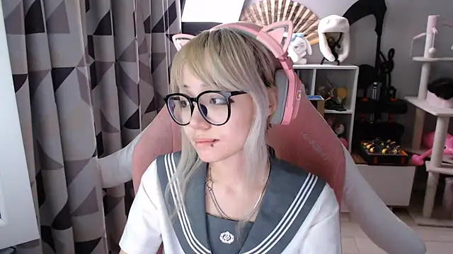 SaxonDibs Live XXX-chat