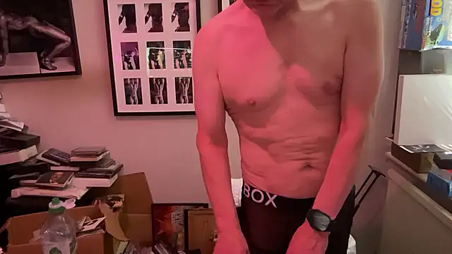 Britdazdaddy – Naživo XXX chat
