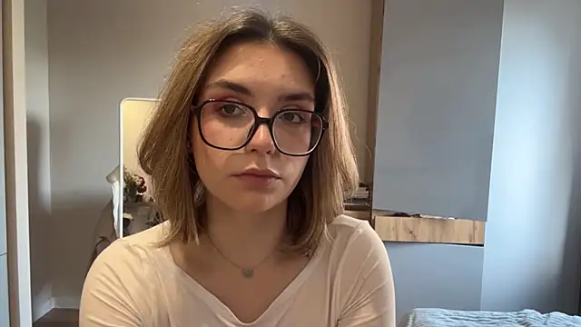 Chat XXX en directo de AnnaVelvetFire