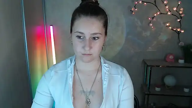 Chat XXX en directo de Milka_kamila