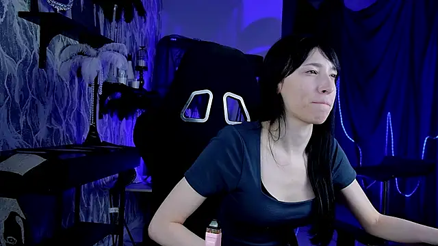 SeraphineSparda's Live XXX Chat