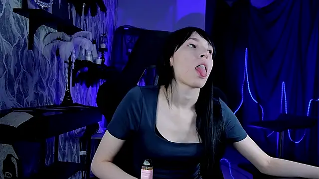 SeraphineSparda Live XXX-chat