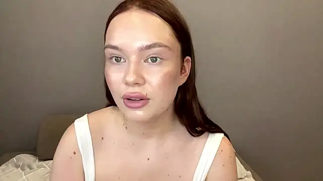 MollyFenx Chat XXX live