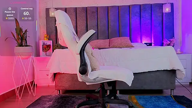 SophiMarin Chat XXX live