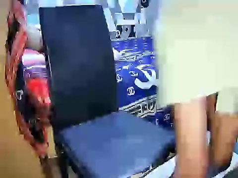 Онлайн чат XXX Trish_CurveCock