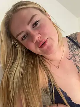 Chat XXX en directo de Scarlett-Knight