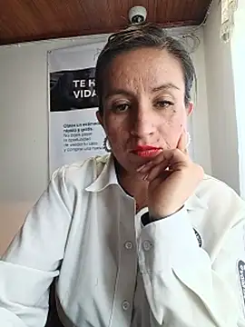 Valentina--1's Live XXX Chat